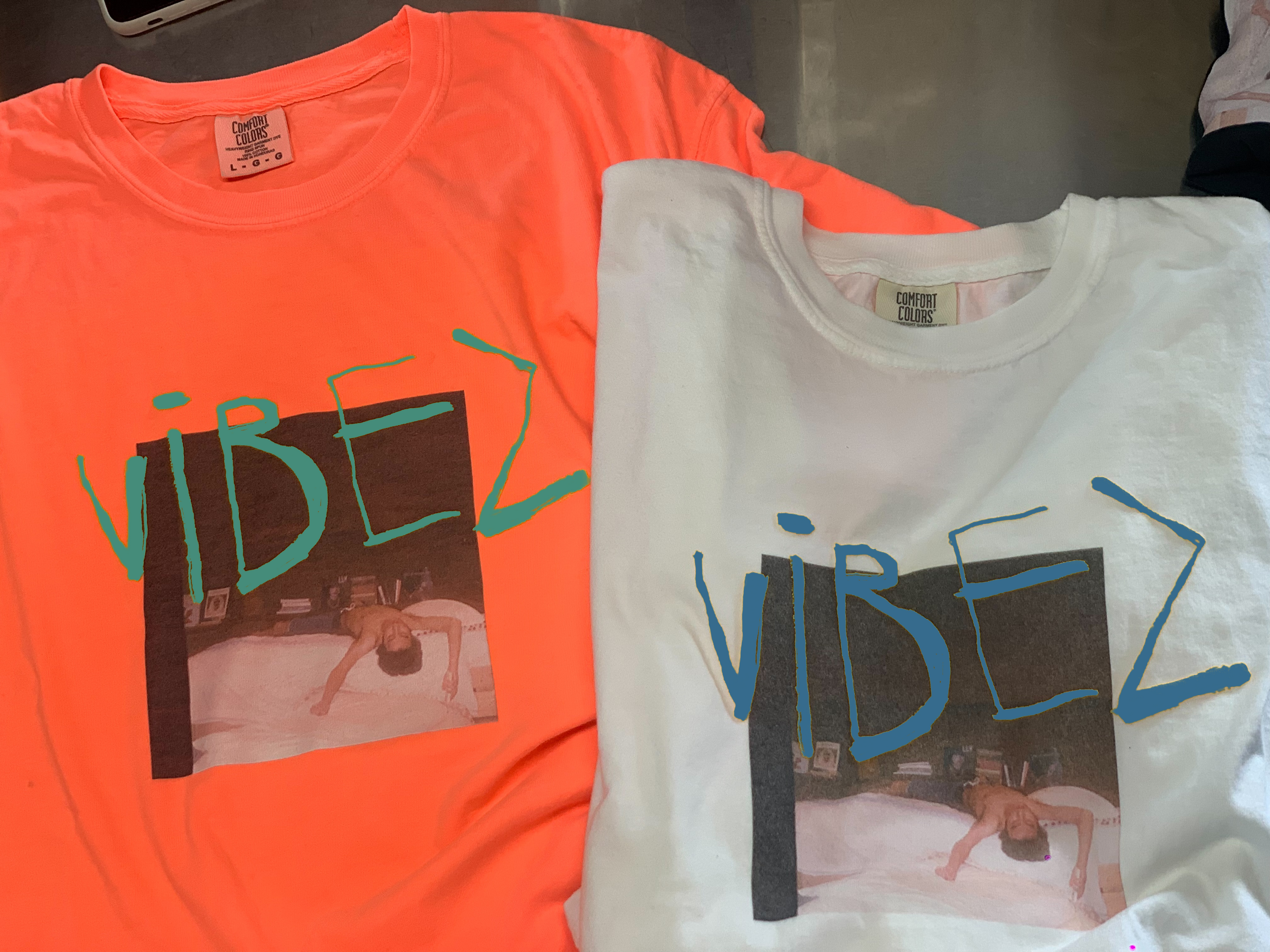 Vibes Tee